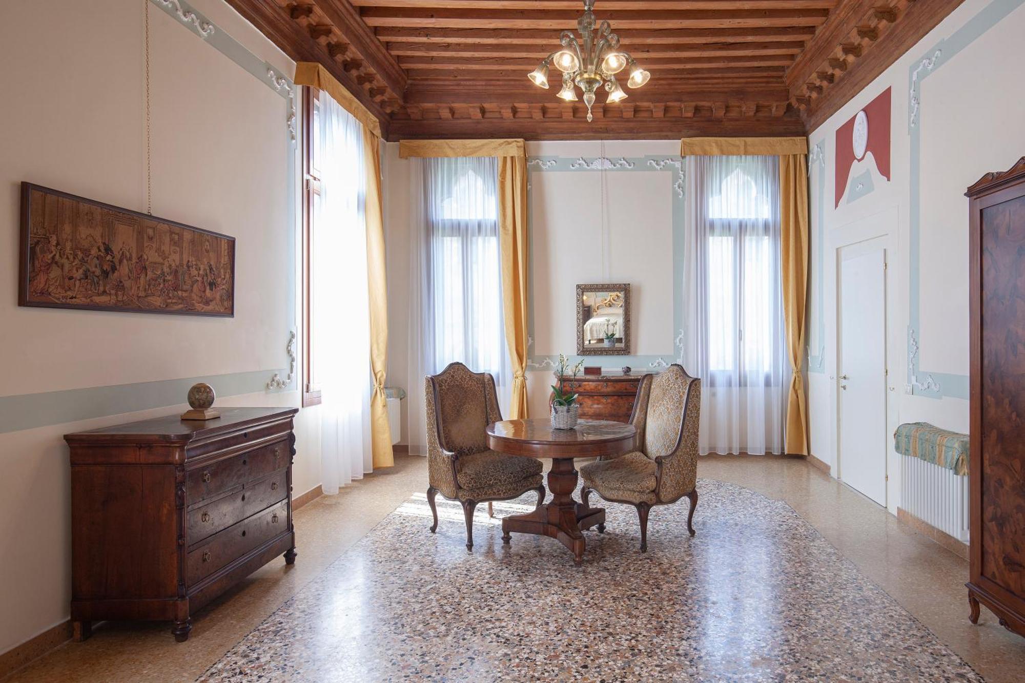 Luxury Apartment Pesaro Papafava Venecia Exterior foto